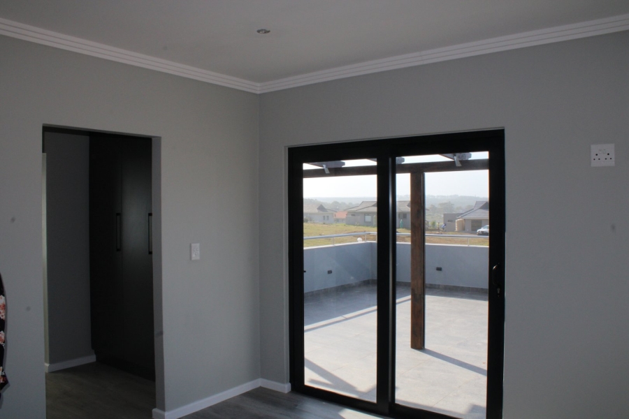 4 Bedroom Property for Sale in Kidds Beach Eastern Cape